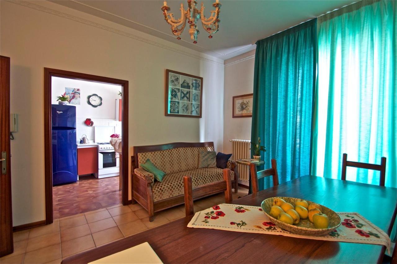 Affittacamere La Casa Di Elide Arezzo Buitenkant foto